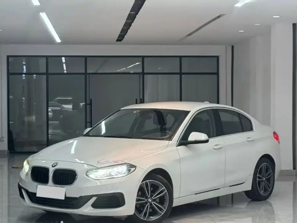 BMW 1 Series Model 120i Fashion Style 2020