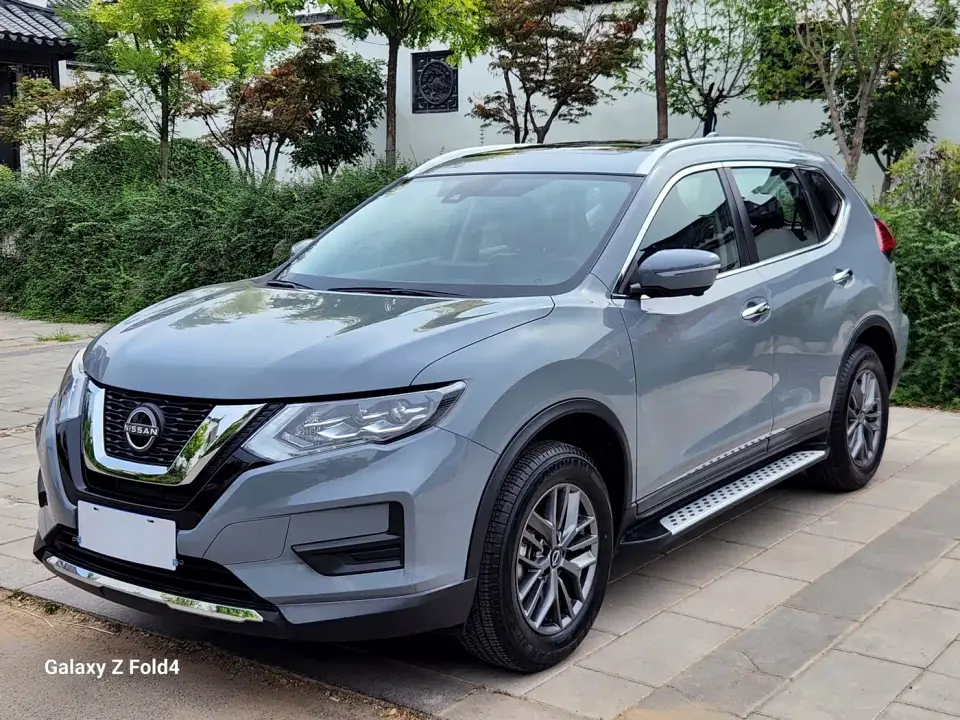 Nissan X-Trail Honor 2.0L 2WD Leading Edition 2025