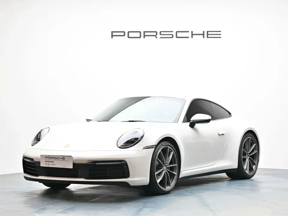 Porsche 911 Carrera 3.0T 2024