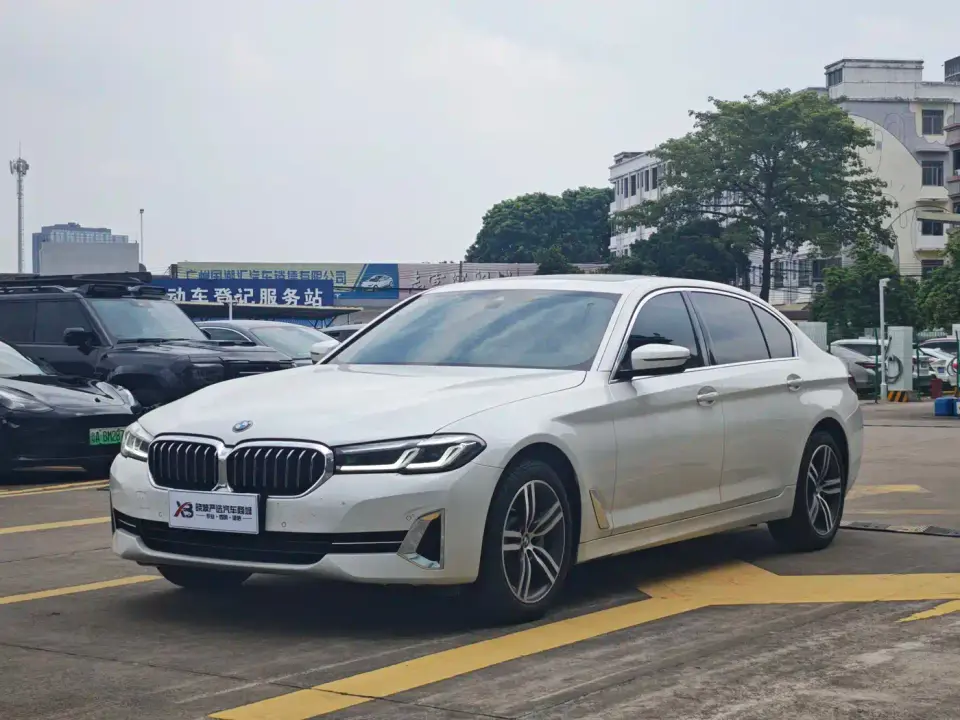 BMW 5 Series 530Li Leading Luxury Package 2023