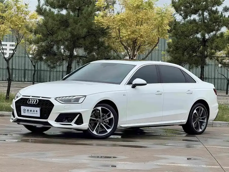 Audi A4L 40 TFSI Fashion Dynamic 2023