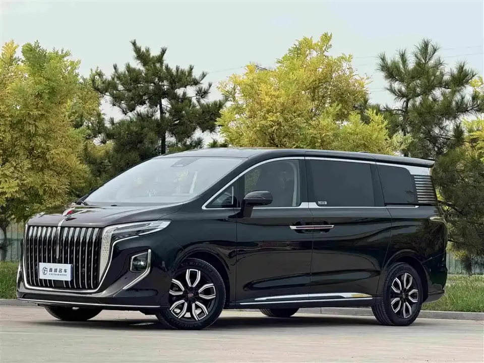 Hongqi HQ9 2.0T Smart Connect Flag Enjoy Edition 2023