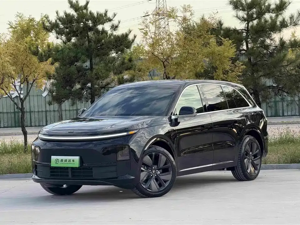 Li Auto L6 Pro 2025