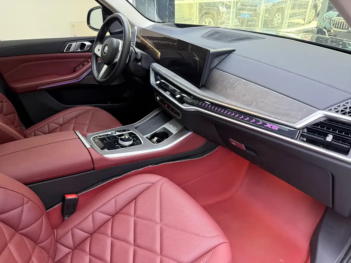 BMW X5 Model xDrive 30Li Exclusive M Sport Blackout Package 2025 — фото 20