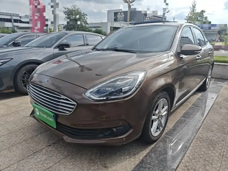 Ford Escort Facelift 1.5L Auto Comfort Edition China VI 2019