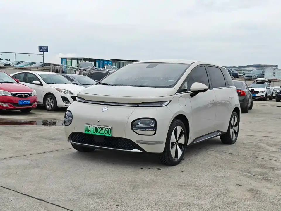 Baojun Cloud 460 Pro 2024