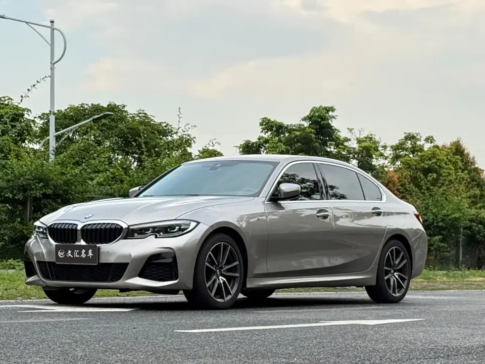 BMW 3 Series 325Li M Sport Package 2022