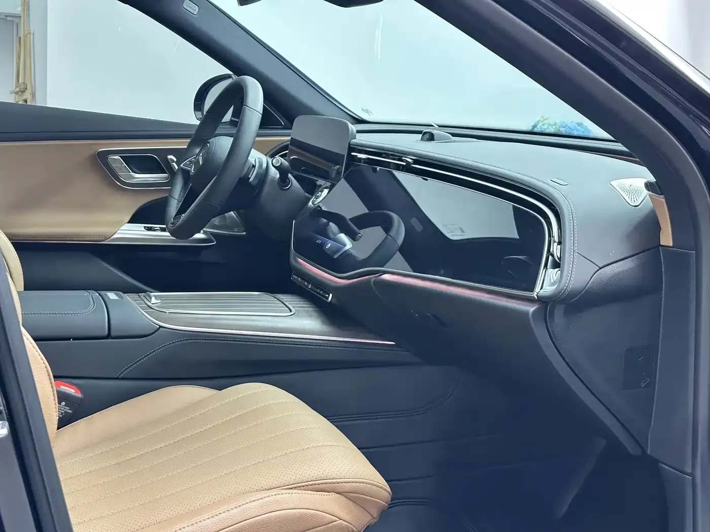 Mercedes-Benz E-Class E 300 L Luxury 2025 — фото 17