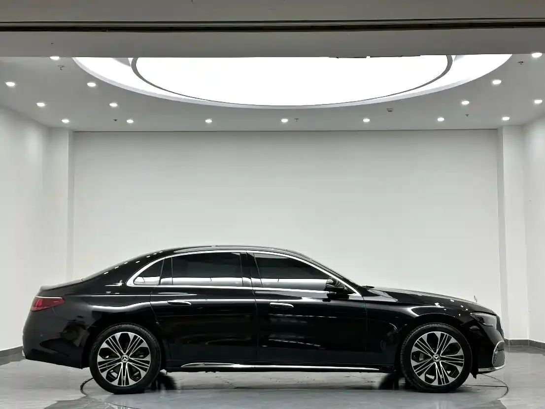Mercedes-Benz E-Class E 300 L Luxury 2025 — фото 3