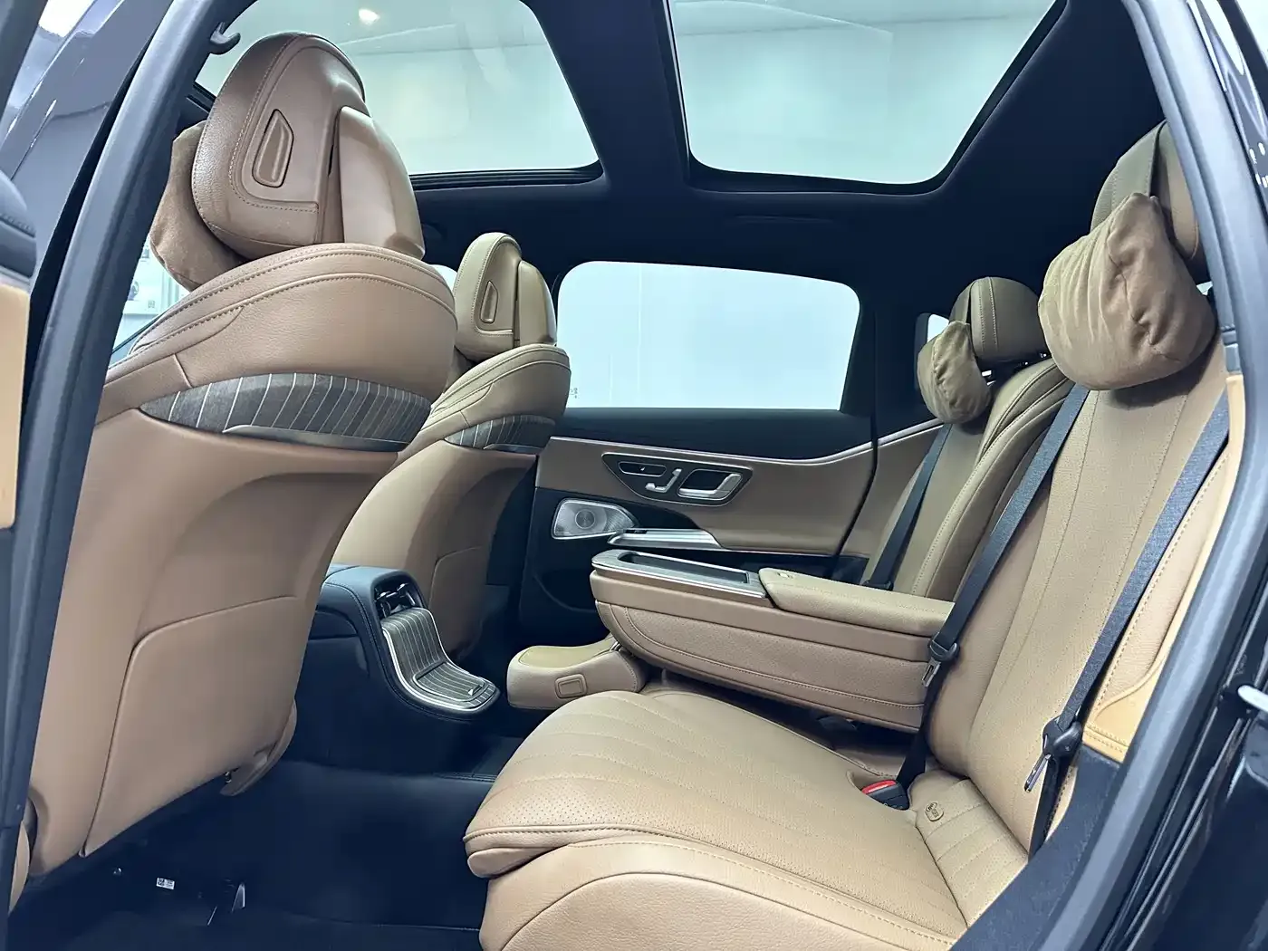 Mercedes-Benz E-Class E 300 L Luxury 2025 — фото 11