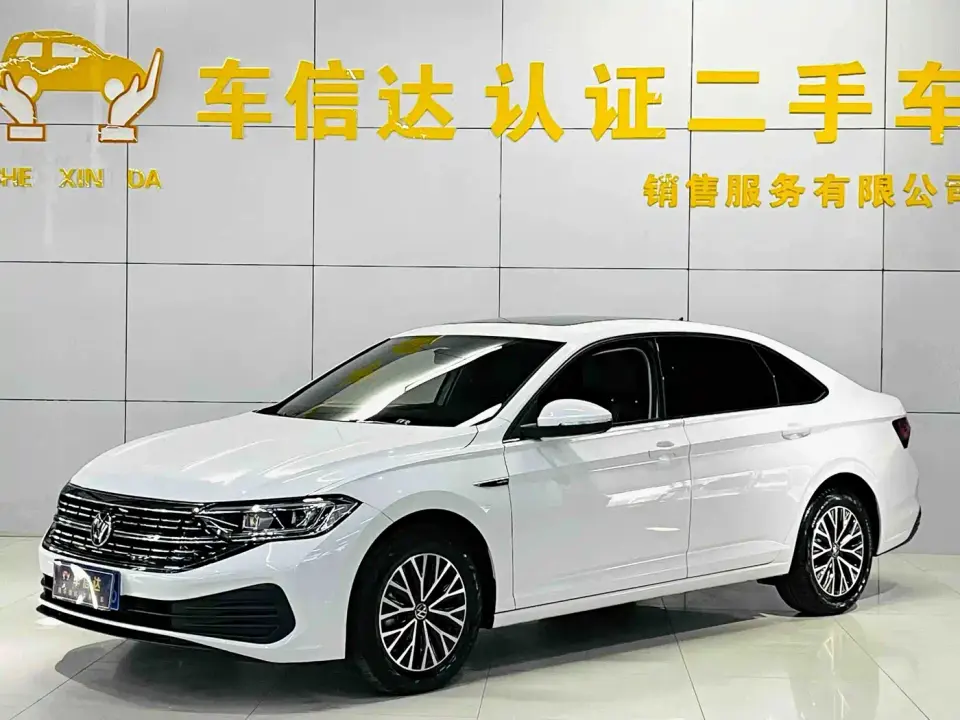 Volkswagen Sagitar 300TSI DSG Surpass Edition 2024