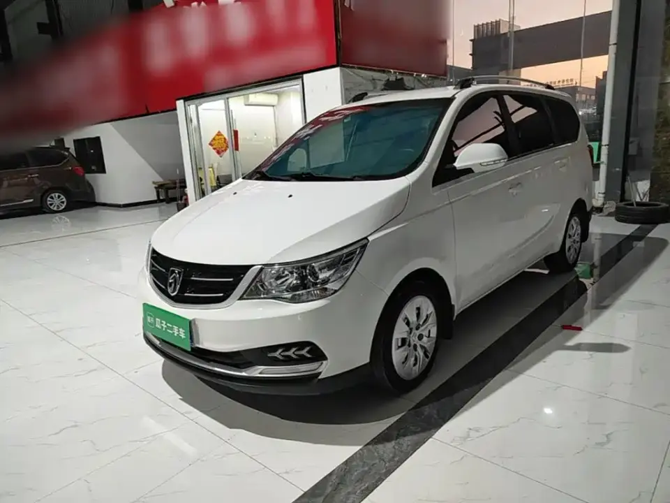 Baojun 730 1.5L Manual Value Edition 7-Seater China VI 2022
