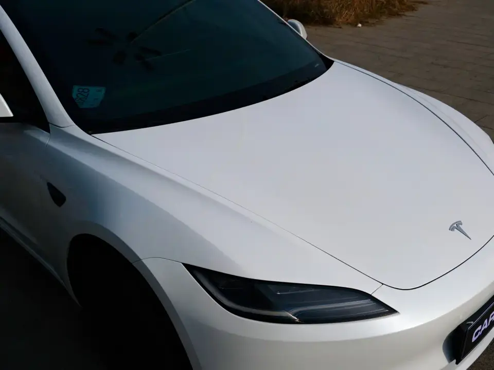 Tesla Model 3 Long Range All-Wheel Drive 2024