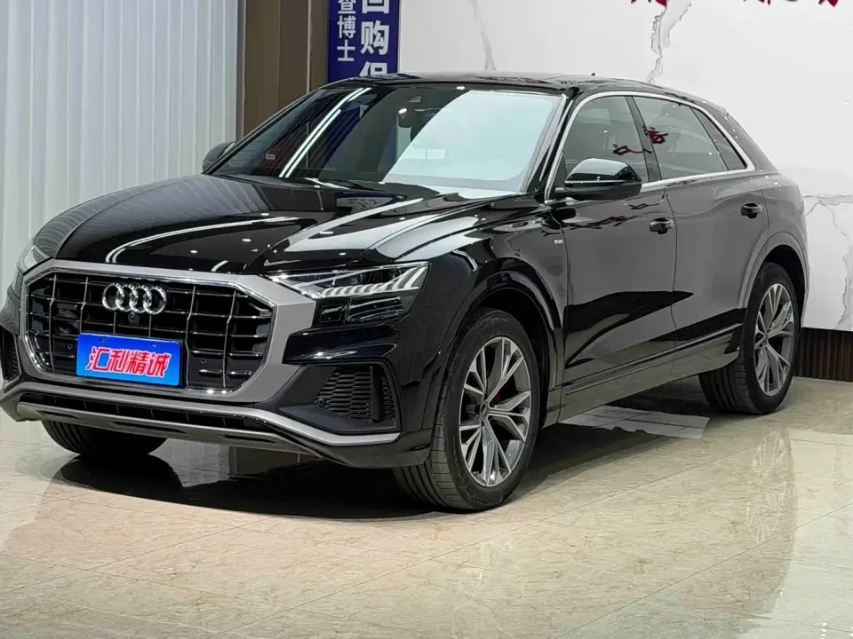 Audi Q8 Model 55 TFSI Premium Dynamic 2021