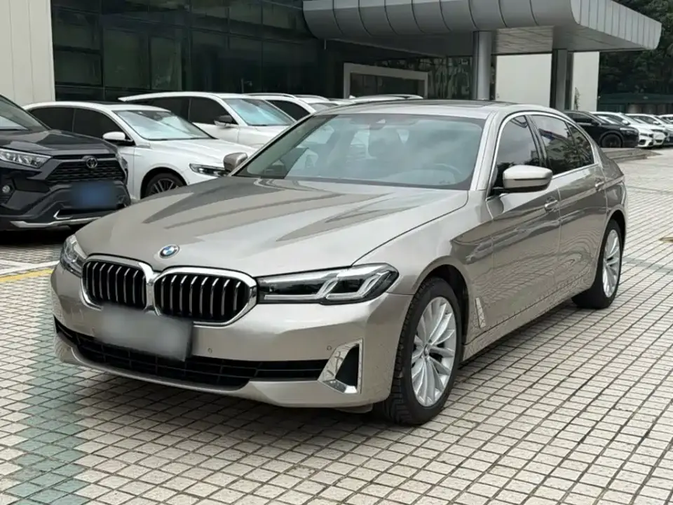BMW 5 Series Facelift 525Li Luxury Package 2021