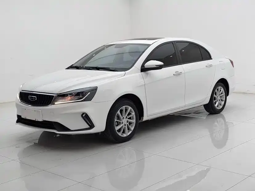 Geely Emgrand UP 1.5L CVT Luxury 2022