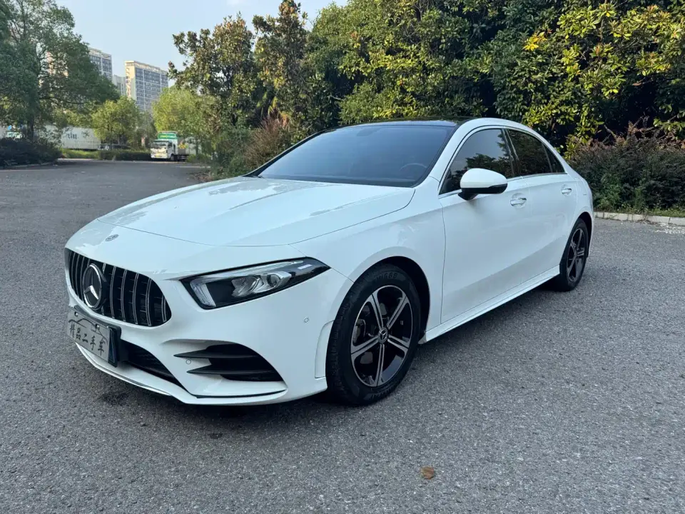 Mercedes-Benz A-Class A 200 L Fashion 2023