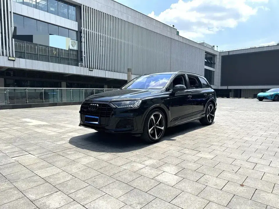 Audi Q7 55 TFSI quattro S line Sport 2021
