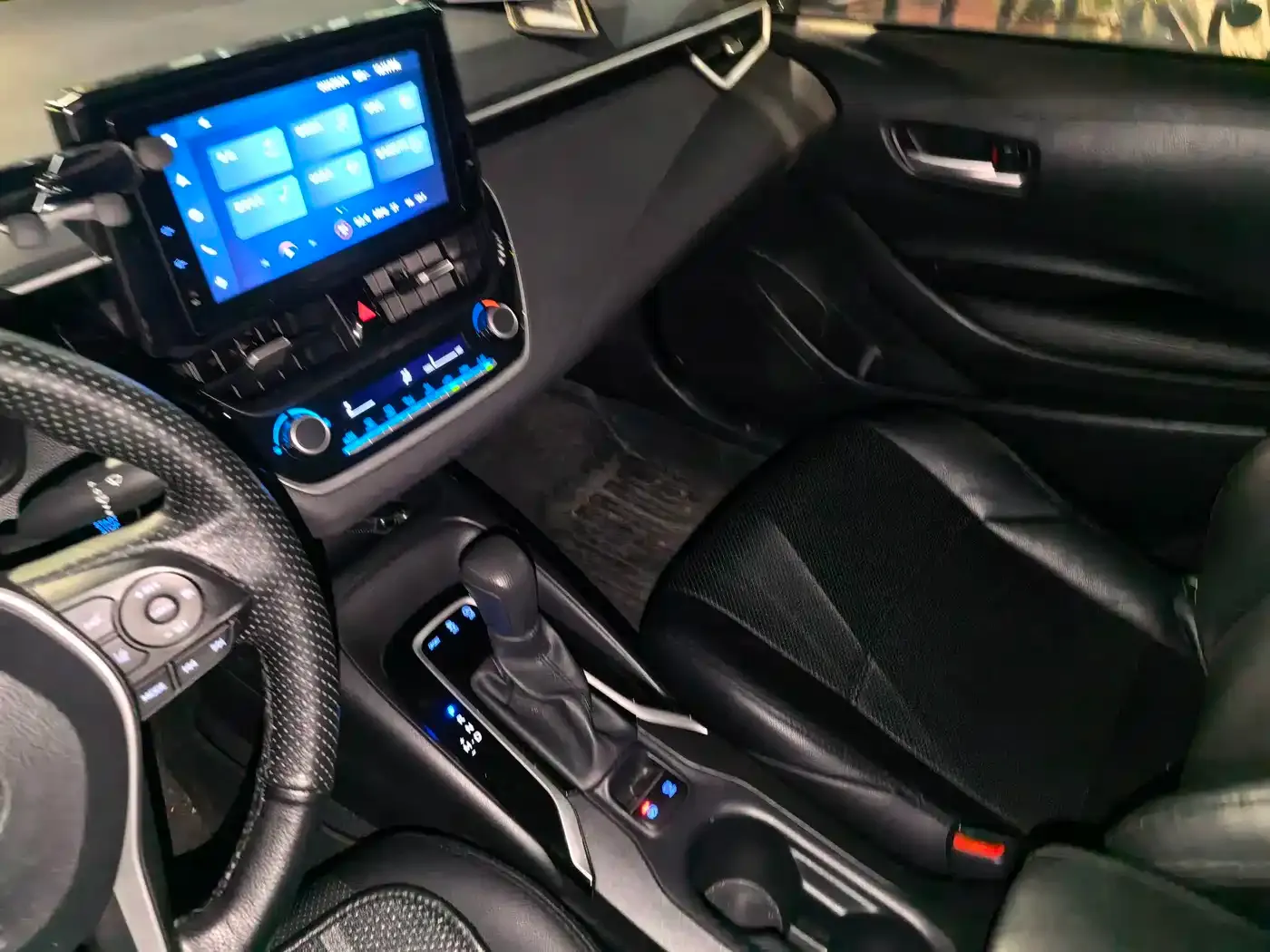 Toyota Levin 185T CVT Luxury Edition 2022 — фото 6