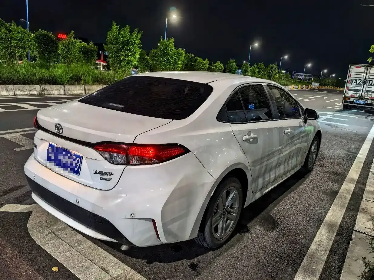 Toyota Levin 185T CVT Luxury Edition 2022 — фото 3