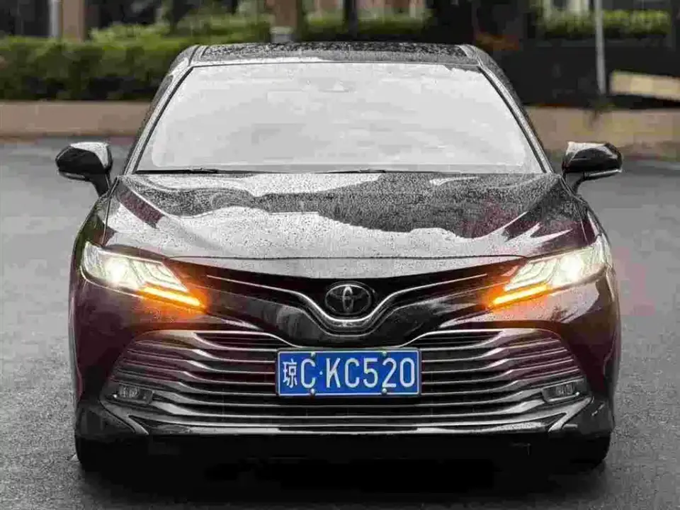 Toyota Camry 2.5G Luxury Edition China VI 2020