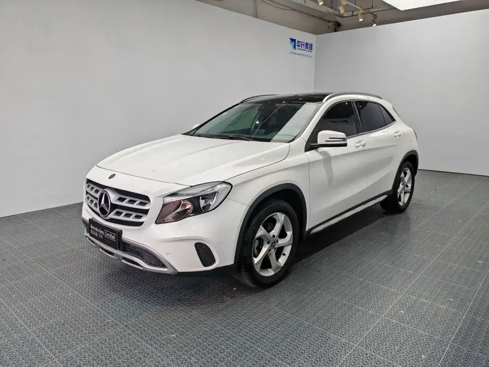 Mercedes-Benz GLA-Class GLA 200 Dynamic 2019