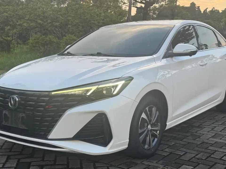 Changan Eado Enjoy Edition PLUS Blue Whale NE 1.4T GDI DCT Premium Edition 2023