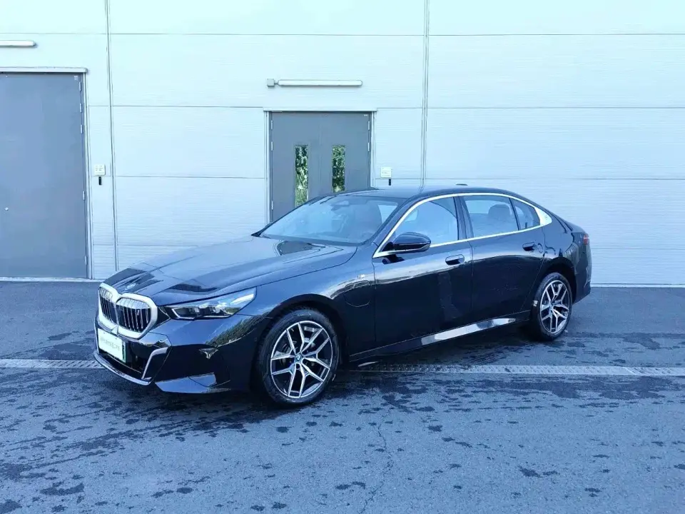 BMW i5 eDrive 35L M Sport Package 2026