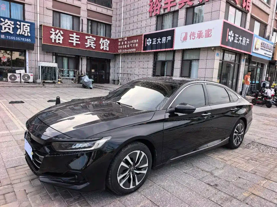 Honda Accord Sharp Hybrid 2.0L Sharp Leader Edition 2023
