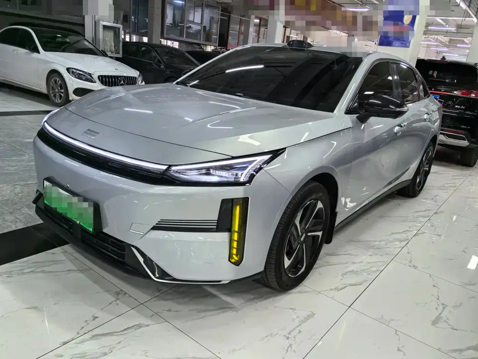 Geely Galaxy Galaxy L6 EM-i 140km Starship Edition 2025