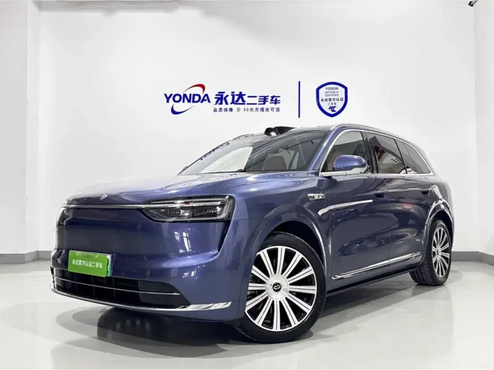 AITO Wenjie AITO M7 Extended Range Base Model 6-Seater 2025