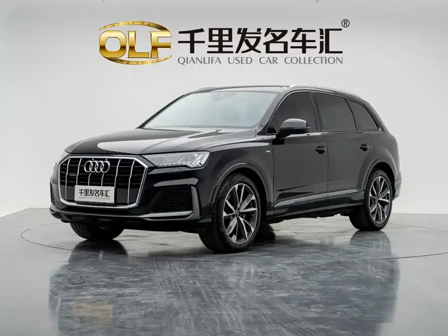 Audi Q7 55 TFSI quattro S line Sport 2021