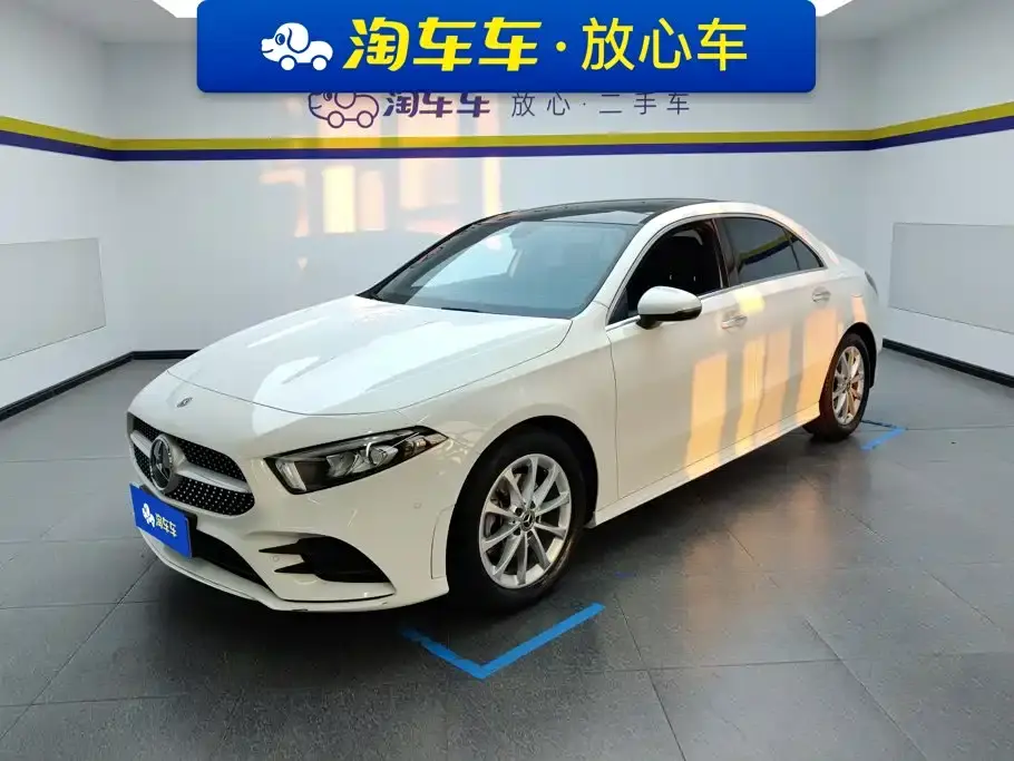 Mercedes-Benz A-Class Facelift A 200 L Sport Sedan Fashion Style 2022