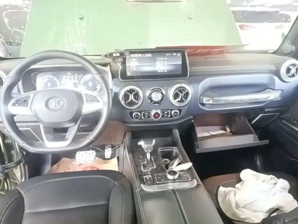 BAIC ORV Beijing Offroad BJ40 PLUS 2.3T Auto 4WD Premium Edition China V 2019 — фото 18