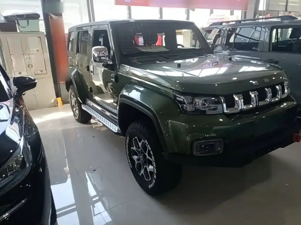 BAIC ORV Beijing Offroad BJ40 PLUS 2.3T Auto 4WD Premium Edition China V 2019 — фото 4
