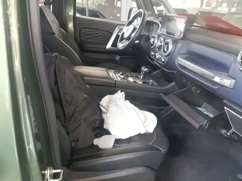 BAIC ORV Beijing Offroad BJ40 PLUS 2.3T Auto 4WD Premium Edition China V 2019 — фото 25