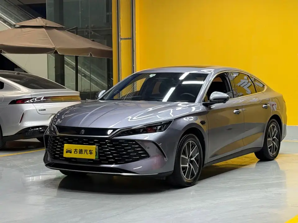 BYD Qin L DM-i Smart Drive Edition 120KM Surpassing 2025