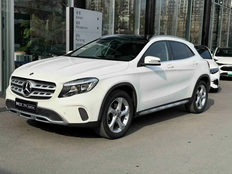 Mercedes-Benz GLA-Class GLA 200 Dynamic 2019