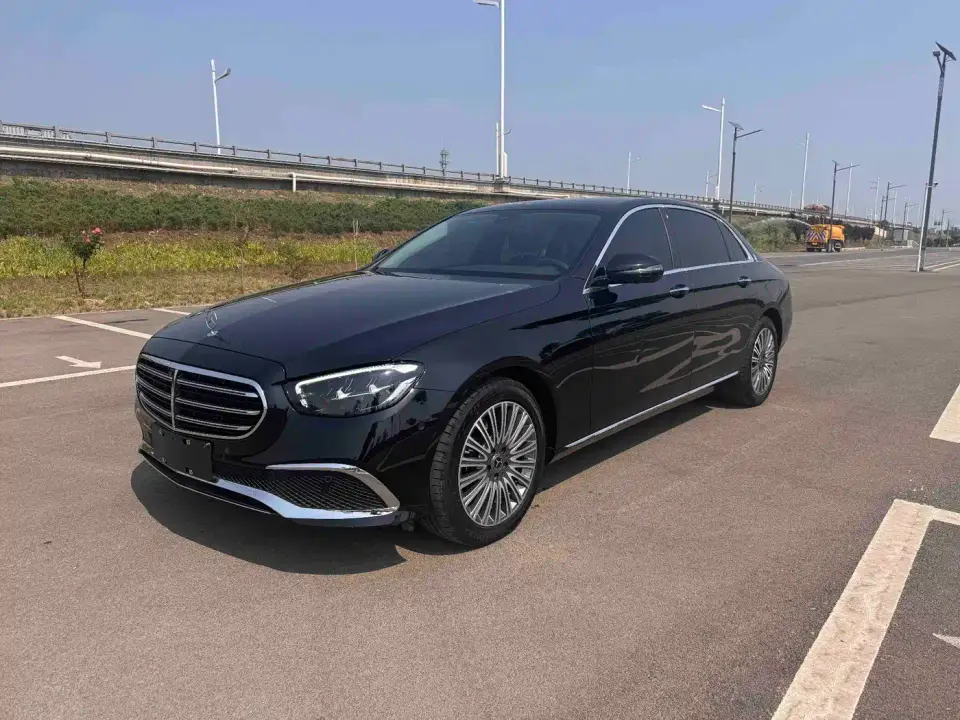 Mercedes-Benz E-Class E 300 L Fashion 2023