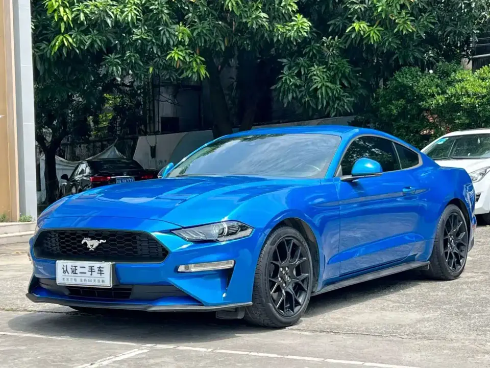 Ford Mustang 2.3L EcoBoost 2021