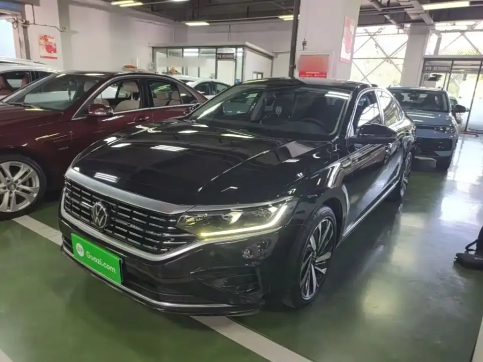 Volkswagen Passat 330TSI Elite Edition 2022