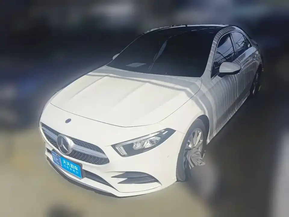 Mercedes-Benz A-Class A 200 L Sport Sedan Fashion Edition 2021