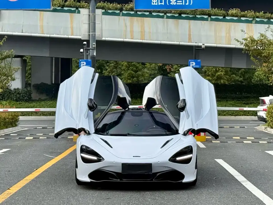 McLaren 720S 4.0T Coupe 2020