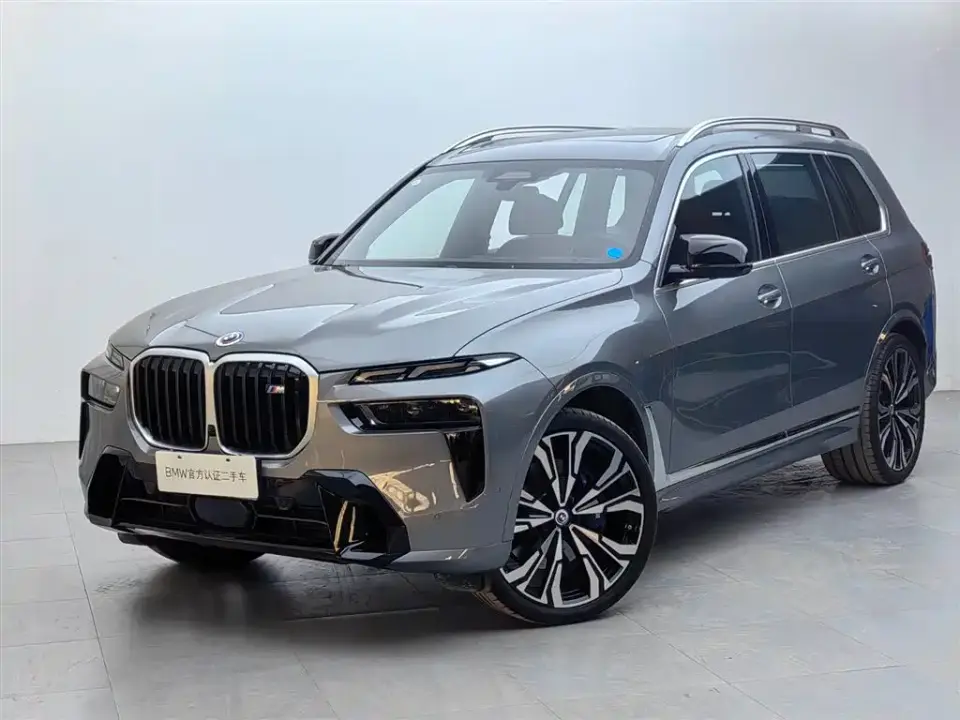 BMW X7 M60i xDrive M60i 2025