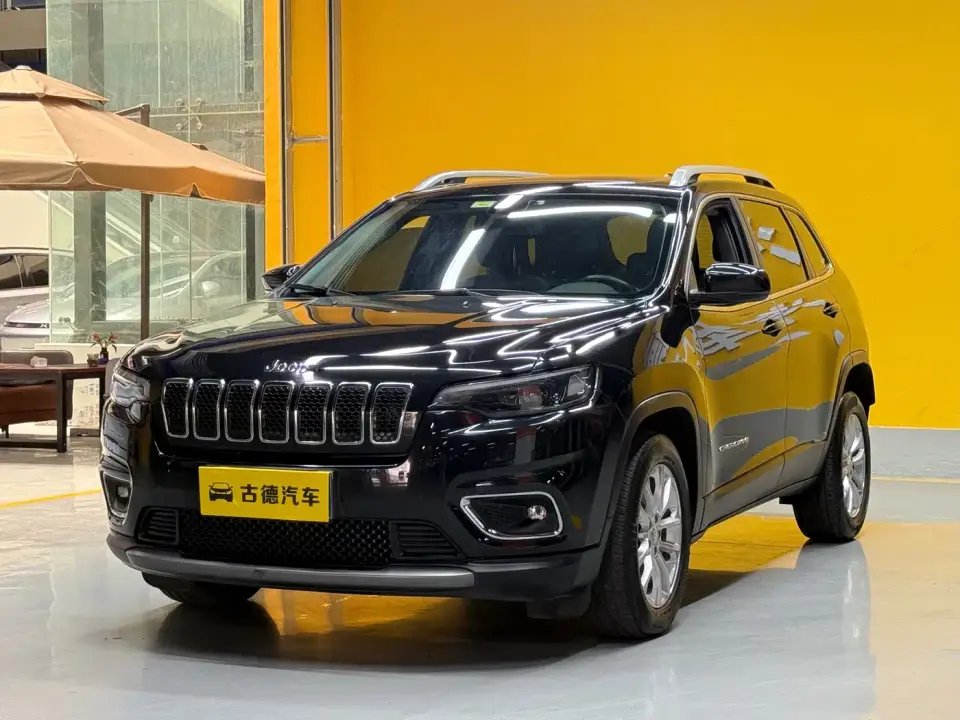 Jeep Cherokee 2.0T 2WD Smart Edition China V 2019