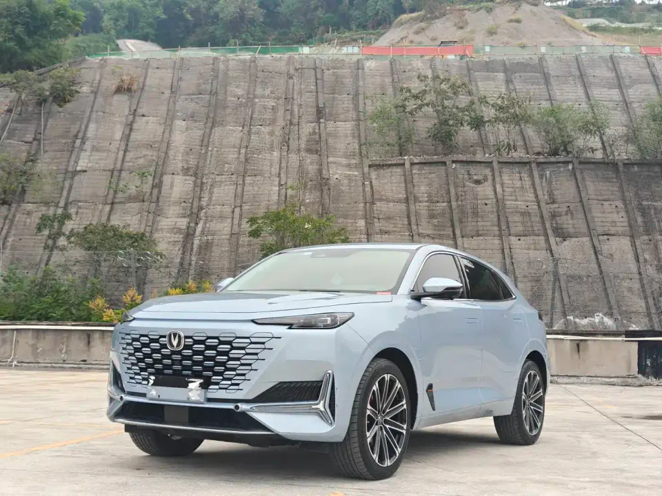 Changan UNI-K iDD Blue Whale iDD 130km 1.5T Premium 2022