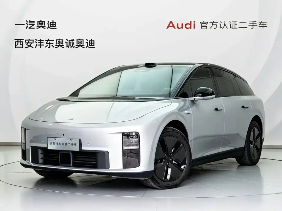 Li Auto i6 2WD Base Model 2026