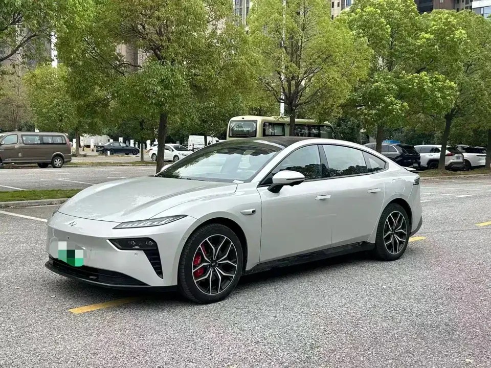 Dongfeng Yipai eπ007 Model BEV 565 4WD Max Navigation Edition 2025