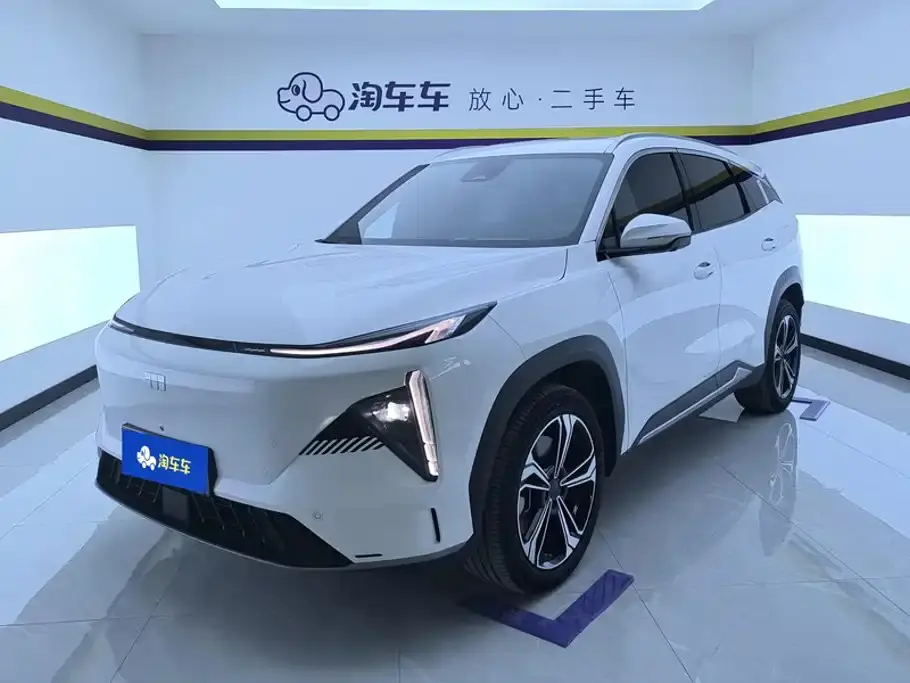 Geely Galaxy Galaxy L7 1.5T 115km PLUS Soaring Dragon Edition 2025