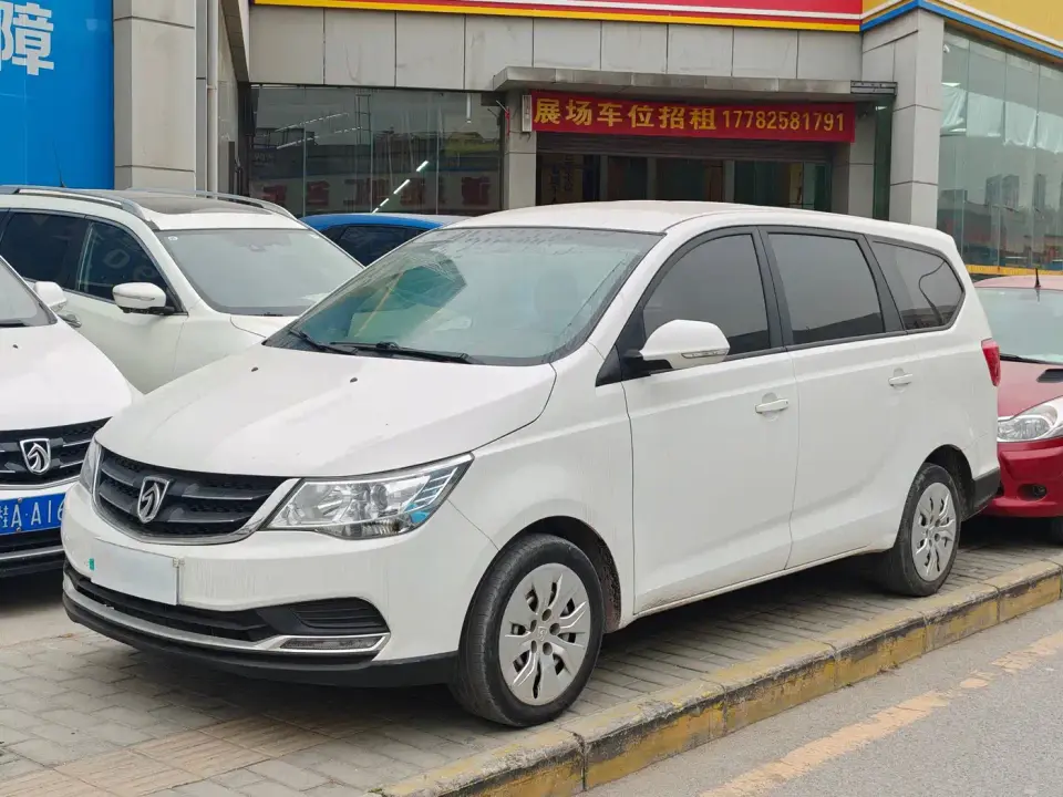 Baojun 730 1.5L Manual Value Edition 7-Seater China VI 2021